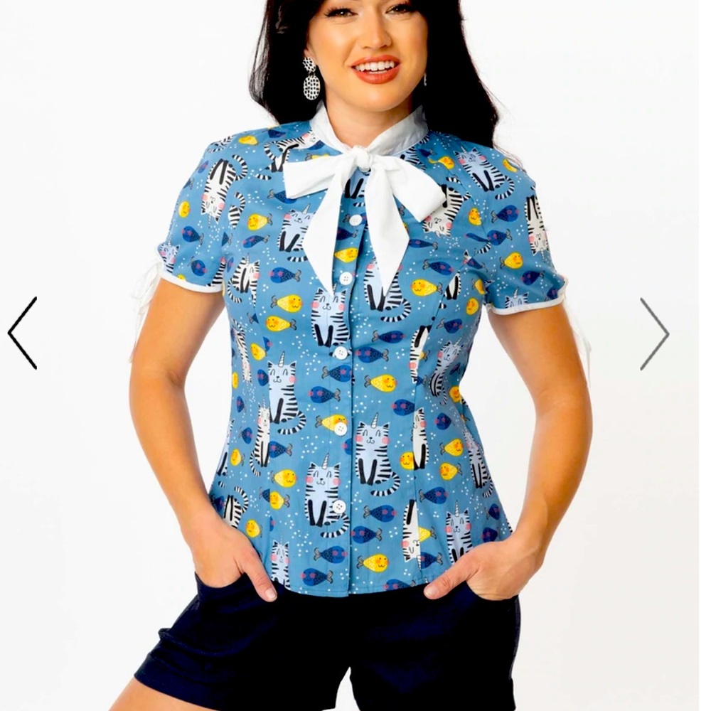 NWT Unique Vintage Unicorn Cat & Fish Print Chita Blouse Caticorns & bowtie 🐱🦄 - Picture 3 of 9